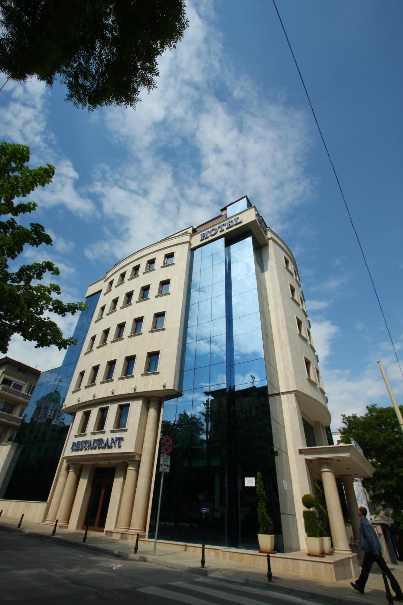 Efir Hotell Stara Zagora Exteriör bild